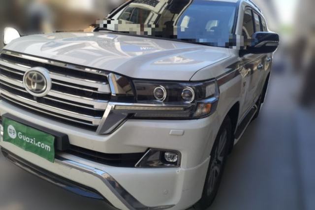 Used Toyota Land Cruiser
