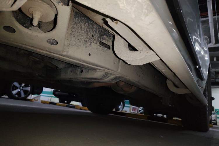Used Toyota Land Cruiser  Chassis Front Left