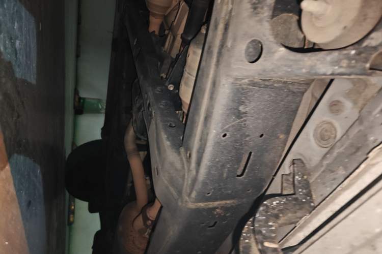 Used Toyota Land Cruiser  Chassis Front Left