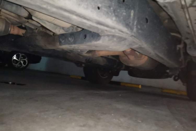 Used Toyota Land Cruiser  Chassis Front Left