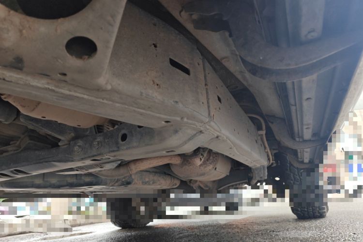 Used Toyota Land Cruiser  Chassis Front Left