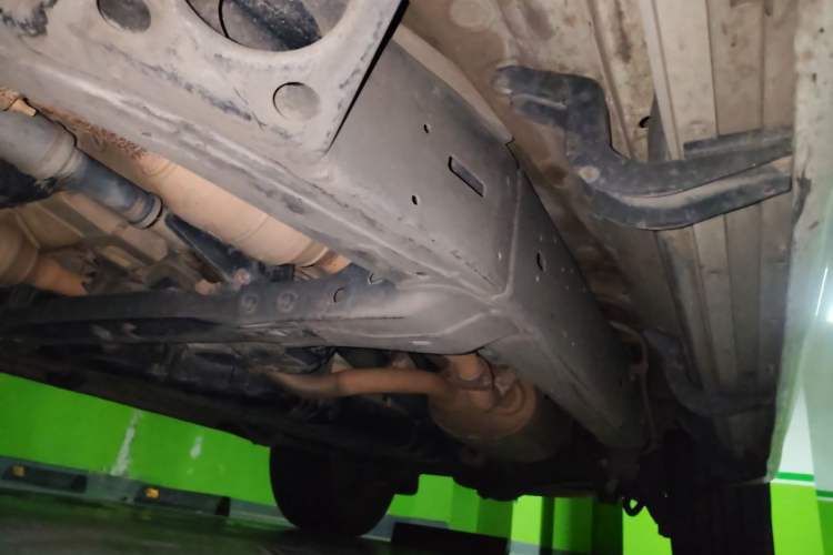 Used Toyota Land Cruiser 2017 4.0L Automatic Parallel Import Chassis Front Left