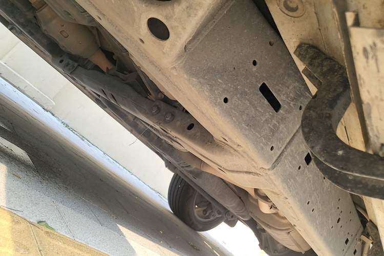 Used Toyota Land Cruiser  Chassis Front Left