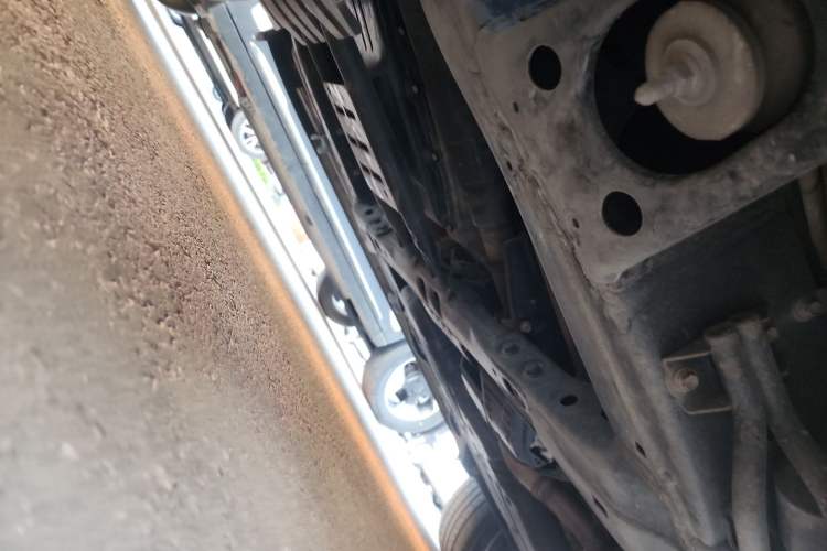 Used Toyota Land Cruiser  Chassis Front Left