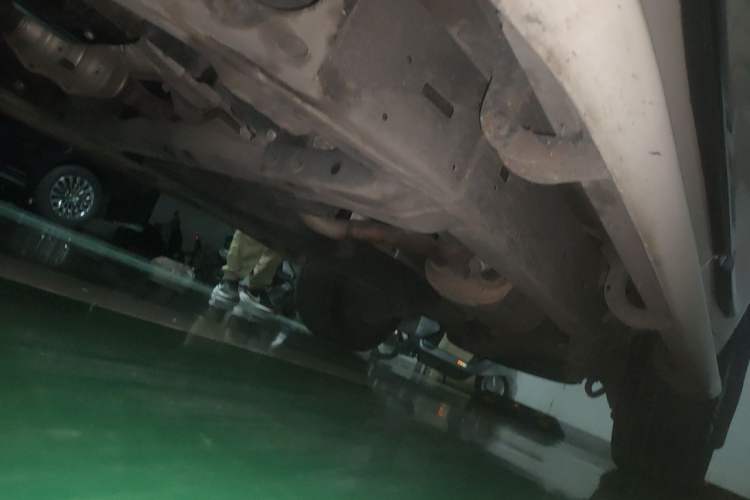 Used Toyota Land Cruiser  Chassis Front Left