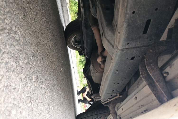 Used Toyota Land Cruiser  Chassis Front Left