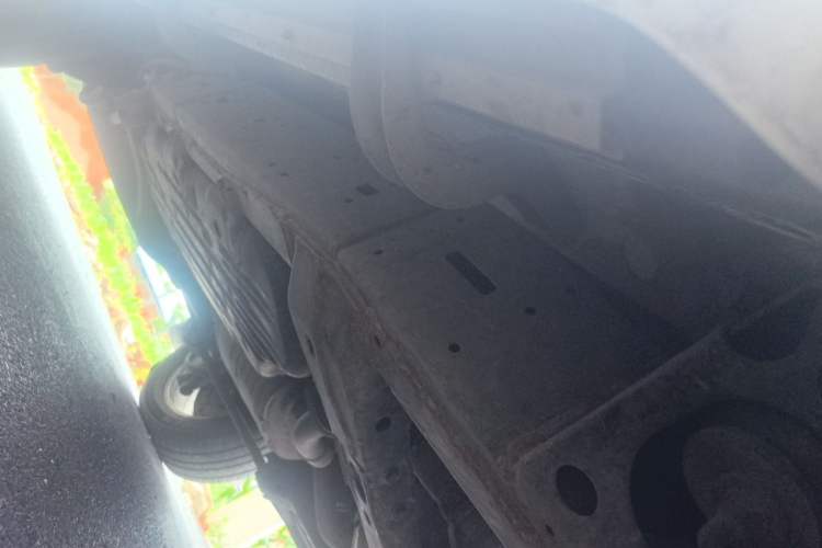 Used Toyota Land Cruiser  Chassis Front Right