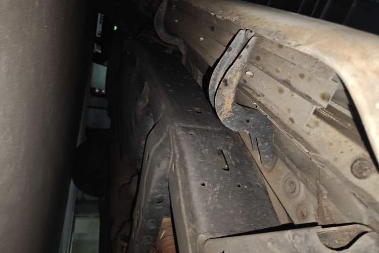 Used Toyota Land Cruiser  Chassis Front Right