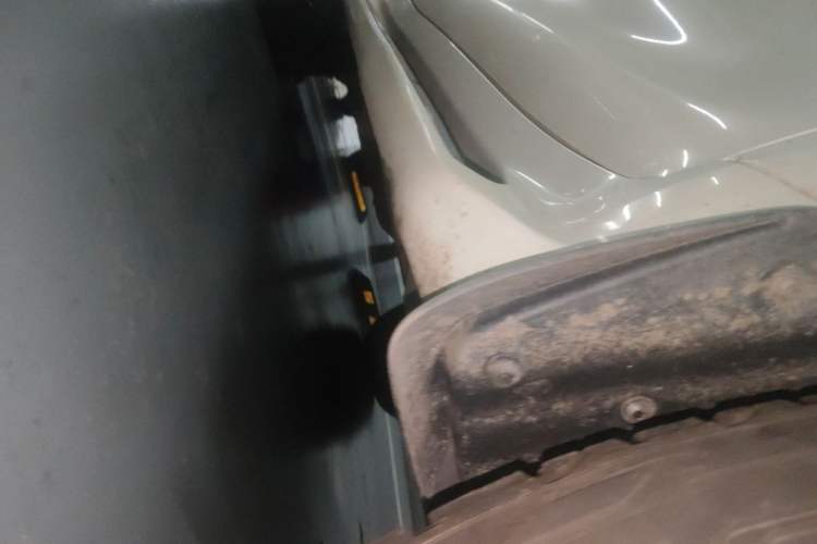 Used Toyota Land Cruiser  Chassis Front Right