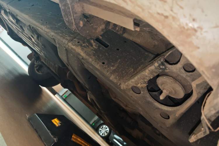 Used Toyota Land Cruiser  Chassis Front Right