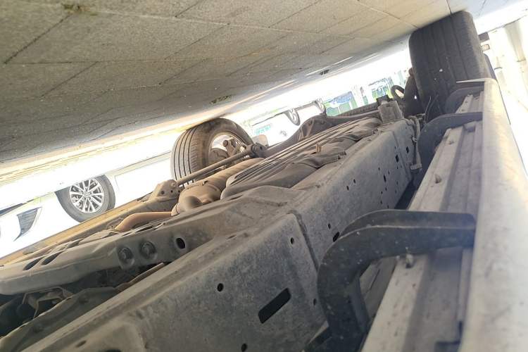 Used Toyota Land Cruiser  Chassis Front Right