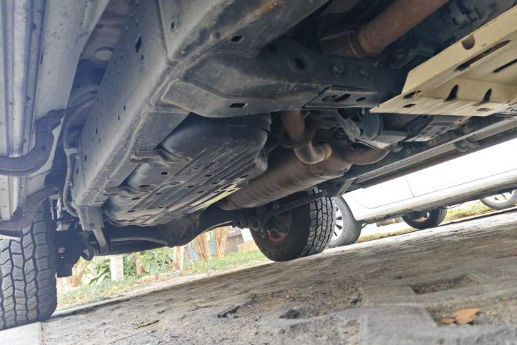Used Toyota Land Cruiser 2017 5700 Middle East Edition Chassis Front Right