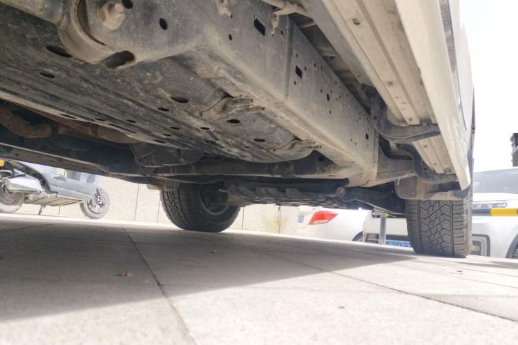Used Toyota Land Cruiser  Chassis Front Right