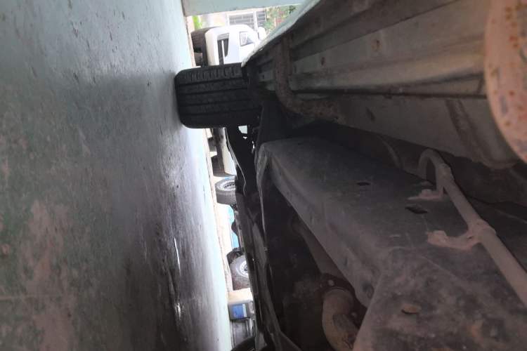 Used Toyota Land Cruiser 2017 4.0L Automatic Parallel Import Chassis Rear Left