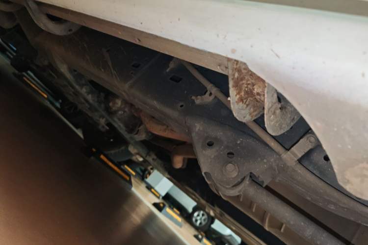 Used Toyota Land Cruiser  Chassis Rear Left