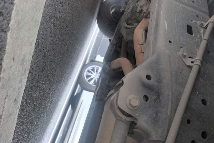 Used Toyota Land Cruiser 2017 4.0L GX-R Sunroof – Middle East Chassis Rear Left