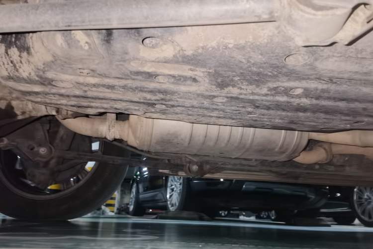 Used Toyota Land Cruiser  Chassis Rear Right