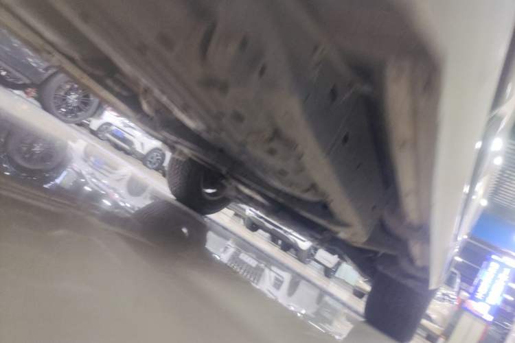 Used Toyota Land Cruiser  Chassis Rear Right