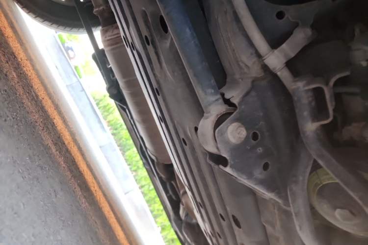 Used Toyota Land Cruiser  Chassis Rear Right