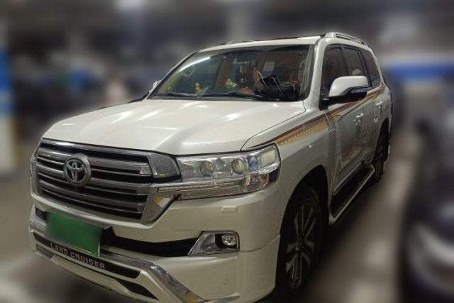 Used Toyota Land Cruiser 2017 4.0L Automatic Parallel Import