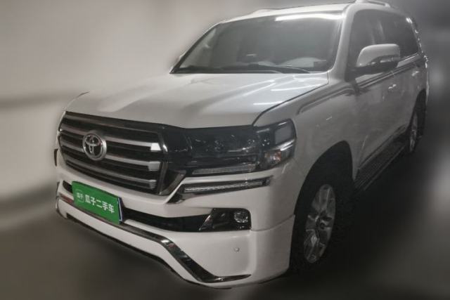 Toyota Land Cruiser Land Cruiser Prado 2017, 4.0-liter automatic, gasoline, 5 seats, Middle East specification de segunda mano