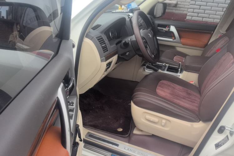Used Toyota Land Cruiser  Driver Seat