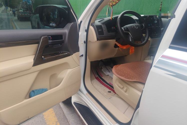 Used Toyota Land Cruiser  Driver Seat
