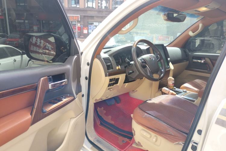 Used Toyota Land Cruiser  Driver Seat