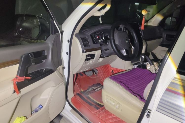 Used Toyota Land Cruiser  Driver Seat