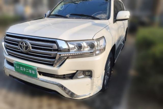 Used Toyota Land Cruiser 