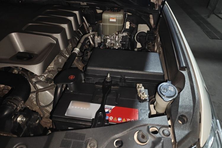 Used Toyota Land Cruiser  Engine Bay Left