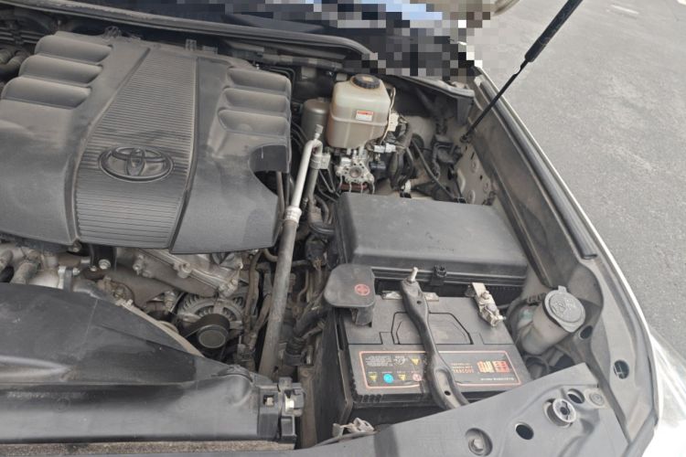 Used Toyota Land Cruiser  Engine Bay Left