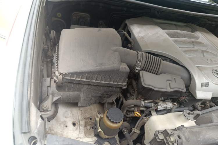 Used Toyota Land Cruiser  Engine Bay Right