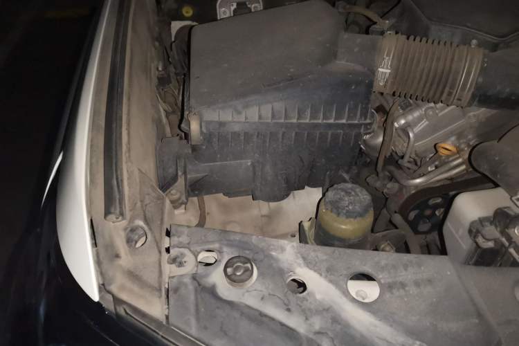 Used Toyota Land Cruiser  Engine Bay Right