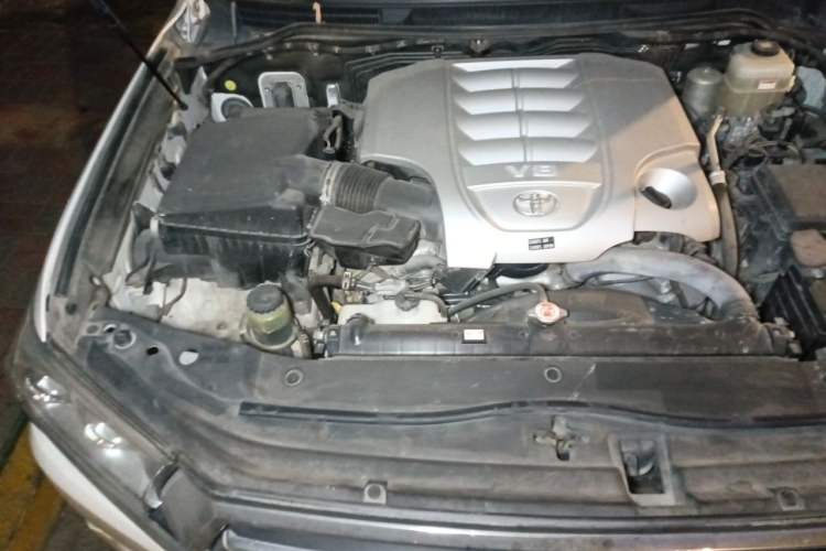 Used Toyota Land Cruiser  Engine Bay Right