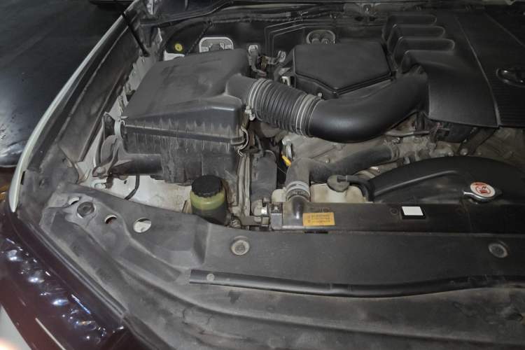 Used Toyota Land Cruiser 2017 4.0L 5-Seater Automatic Transmission Middle East Version Engine Bay Right