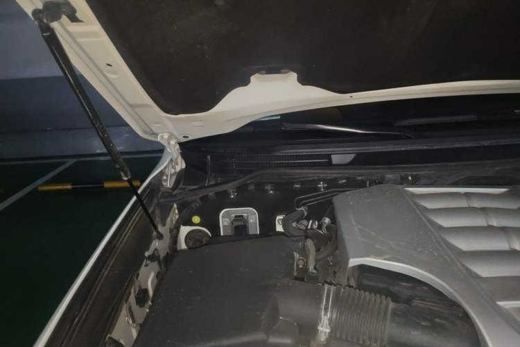 Used Toyota Land Cruiser  Engine Bay Right