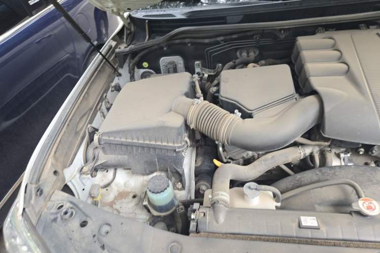 Used Toyota Land Cruiser  Engine Bay Right