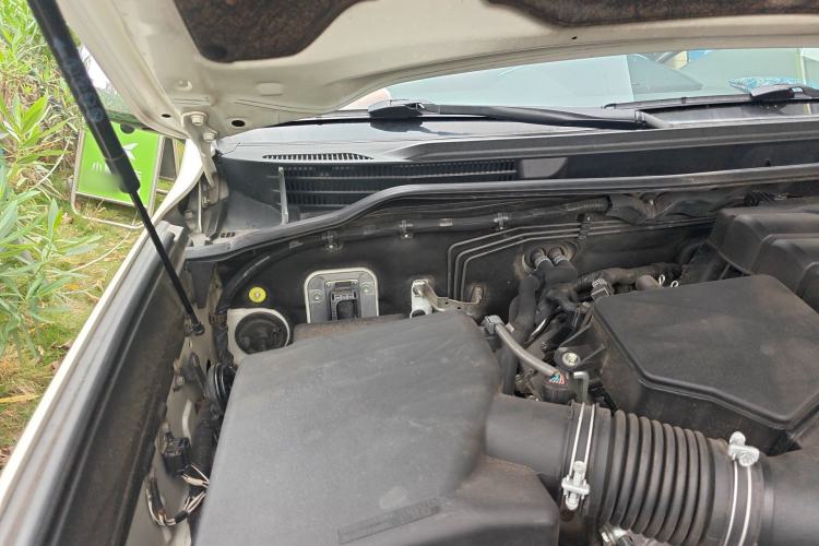 Used Toyota Land Cruiser  Engine Bay Right