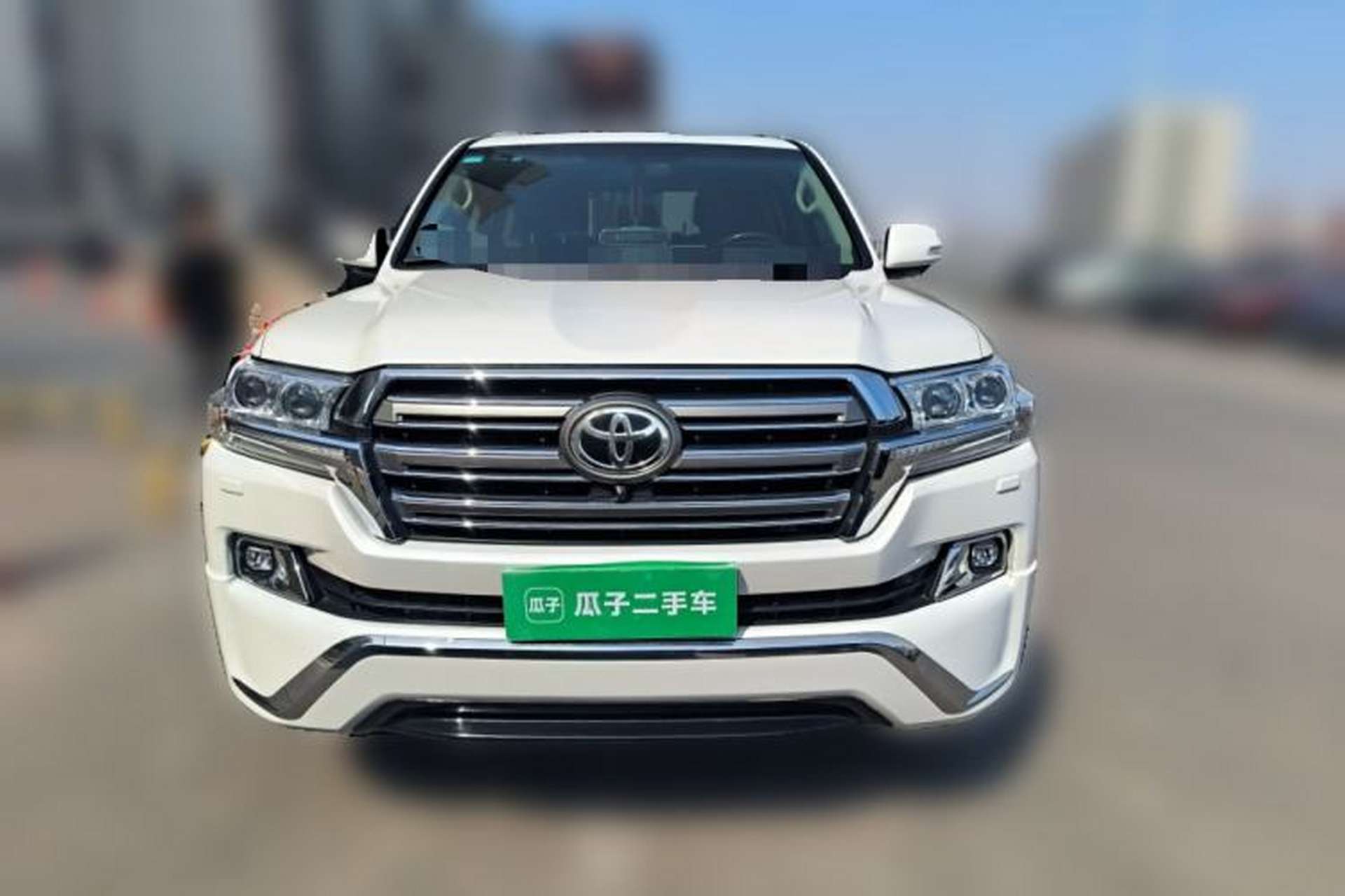 Used Toyota Land Cruiser  Front