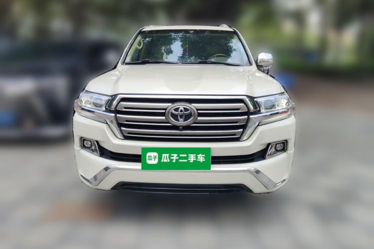 Used Toyota Land Cruiser  Front