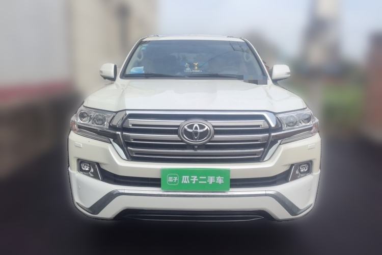 Used Toyota Land Cruiser  Front
