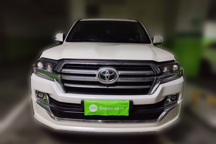 Used Toyota Land Cruiser 2017 4.0L Automatic Parallel Import Front