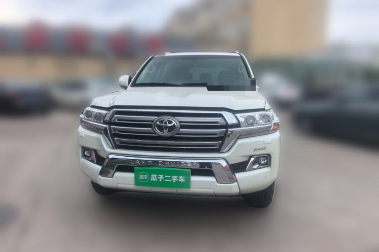 Used Toyota Land Cruiser  Front