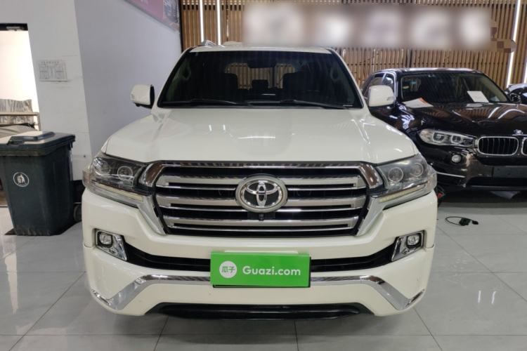 Used Toyota Land Cruiser 2017 4.0L Automatic Parallel Import Front