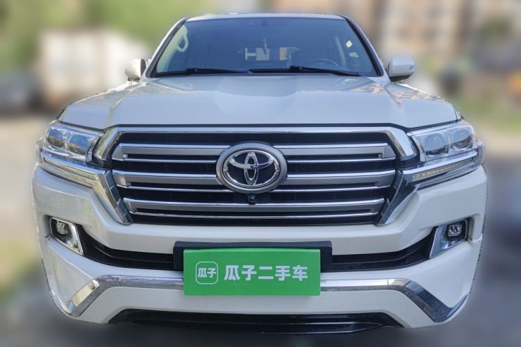 Used Toyota Land Cruiser 2017 4.0L GX-R Sunroof – Middle East Front