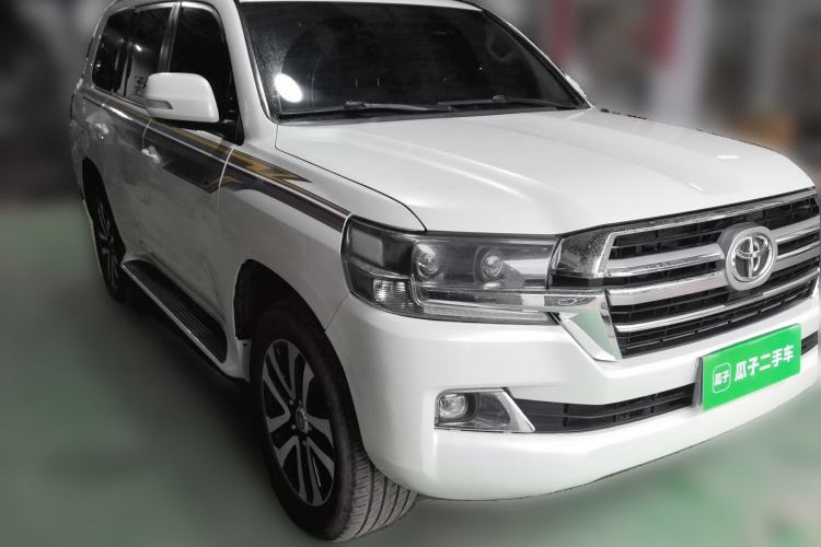 Used Toyota Land Cruiser 2017 4.0L Automatic Parallel Import Front Right 45 Deg