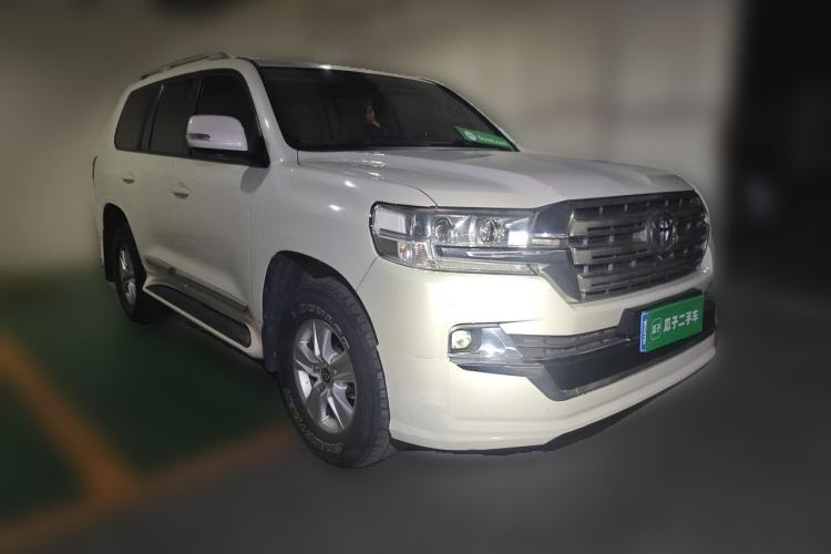 Used Toyota Land Cruiser  Front Right 45 Deg