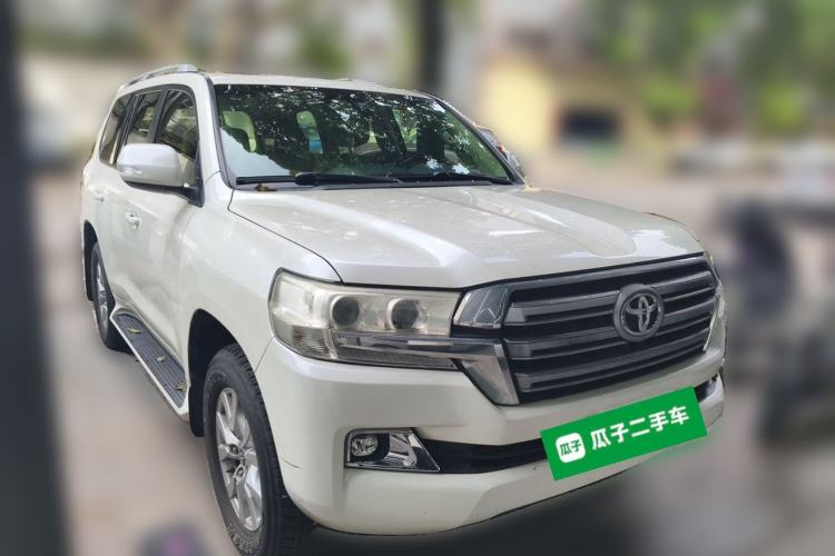 Used Toyota Land Cruiser  Front Right 45 Deg