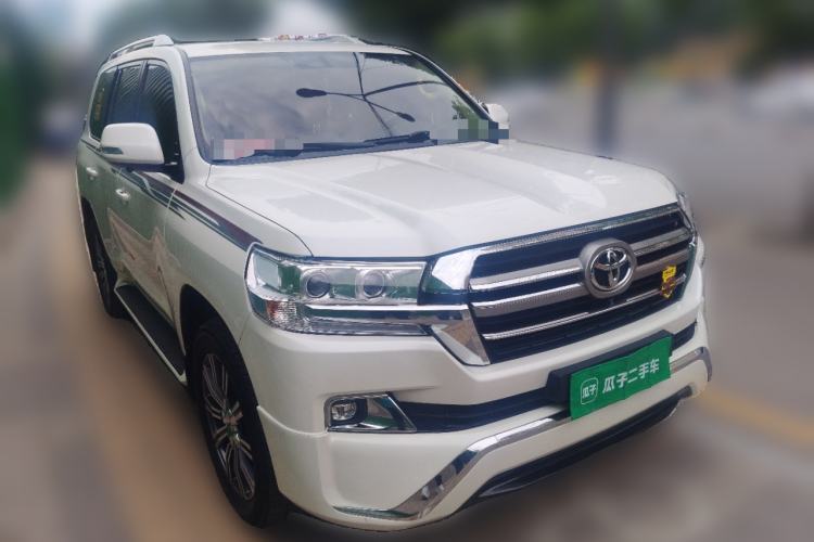Used Toyota Land Cruiser  Front Right 45 Deg